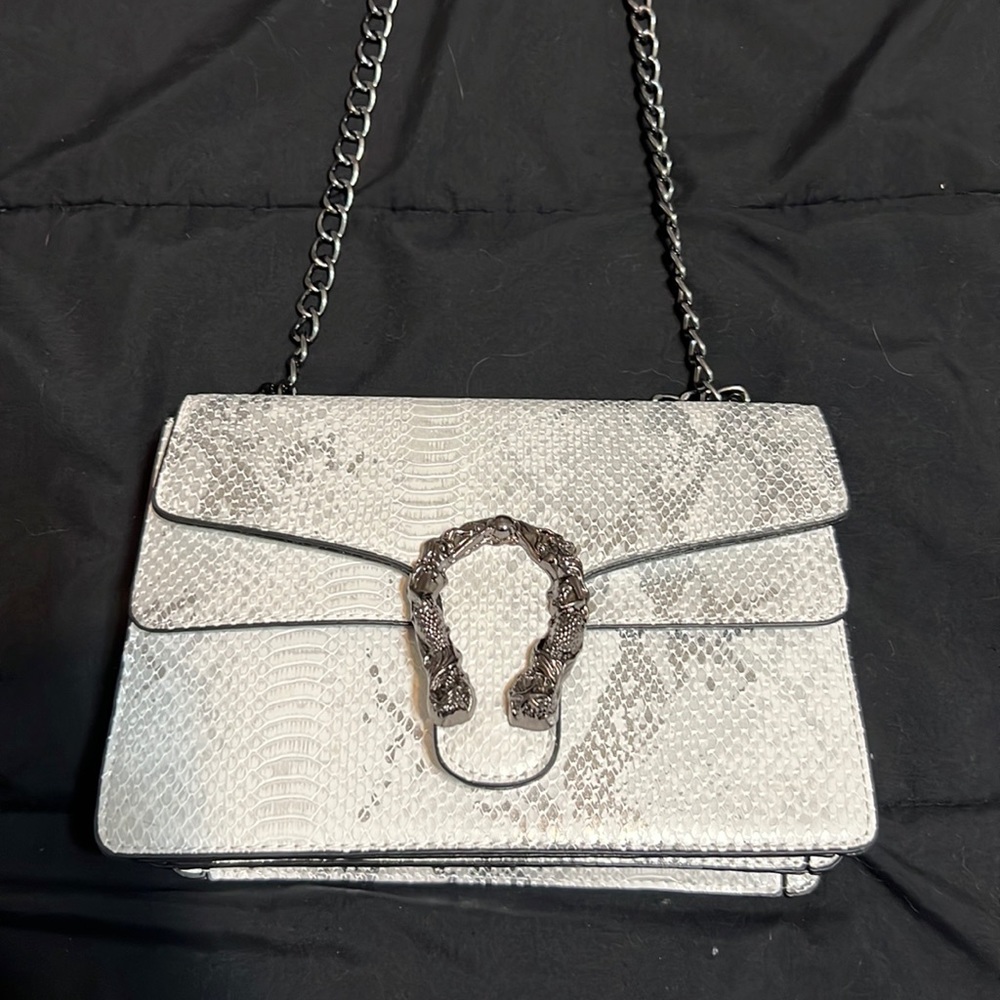 Brand new purse